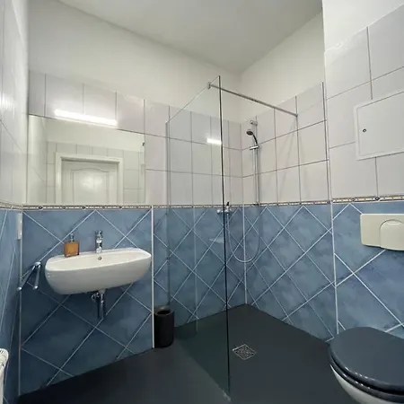 Apartment Cozy Studio-apartment - Suedplatz